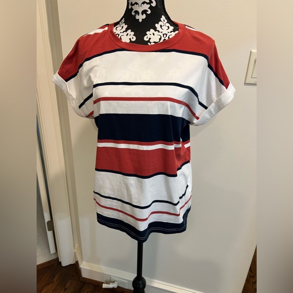 Top - Picture 3 of 3